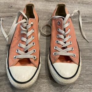 Women’s Pink Converse
